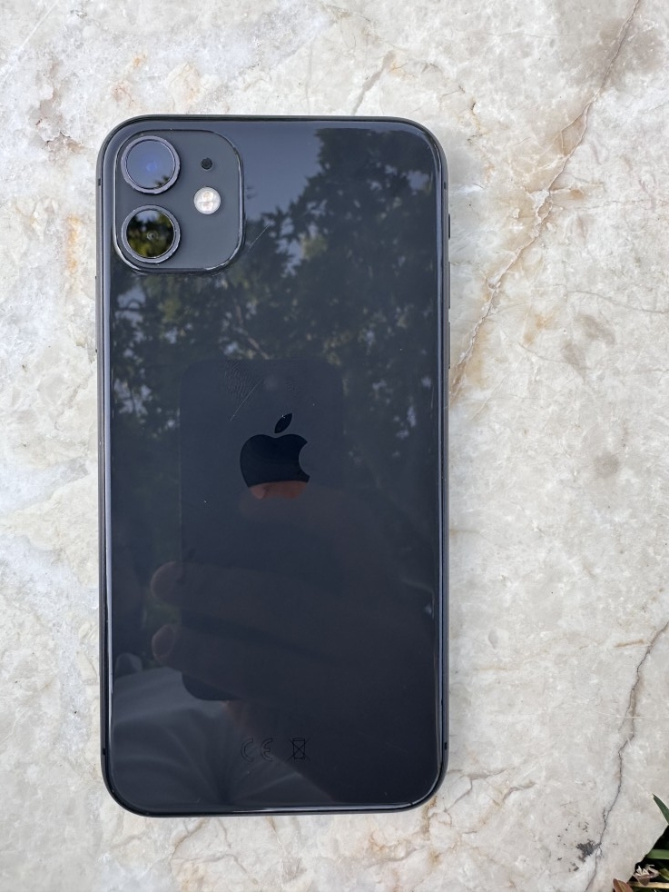 Apple iPhone 11 64 GB