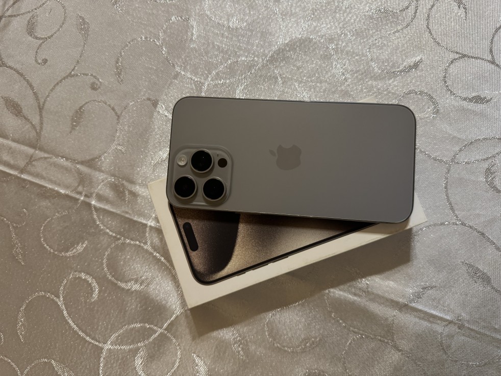 Apple iPhone 15 Pro Max 256 GB