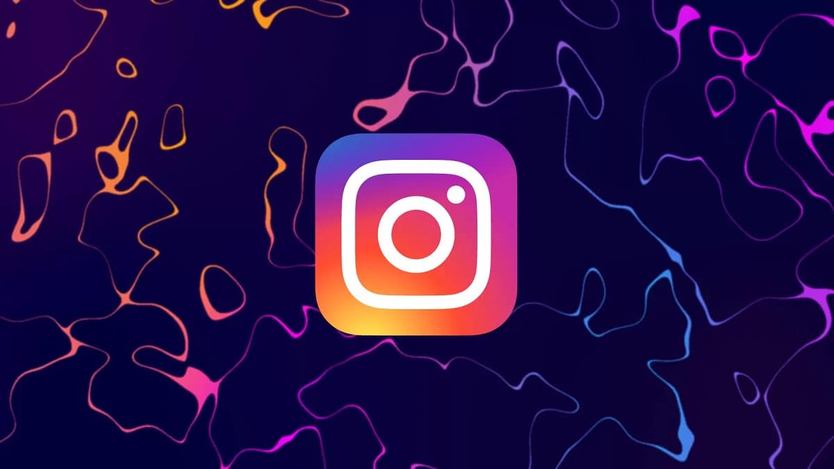 Instagram тестирует личные лайки в Stories
